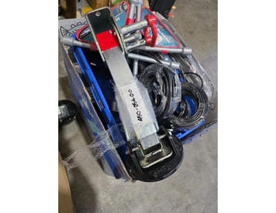 Comprehensive caravan and vehicle electrical syste...