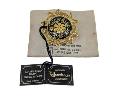 The Curio Collection (A983) - Lot 1108