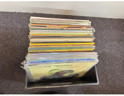 Antiques, Vintage & Interior Treasures (A1005) - Lot 764