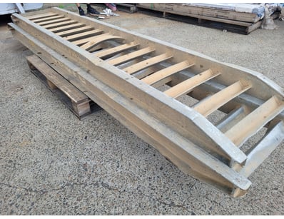 MOSTLY UNRESERVED Machinery & Attachments (ON4400) - Lot 23