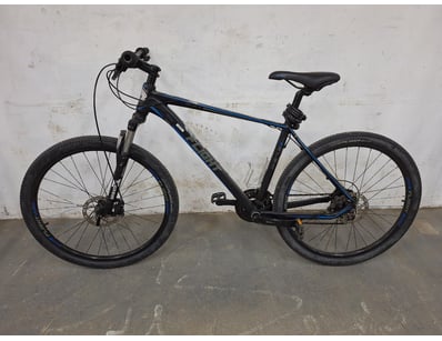 Police Seized Property & Unclaimed Jewellery (A... - Lot 421