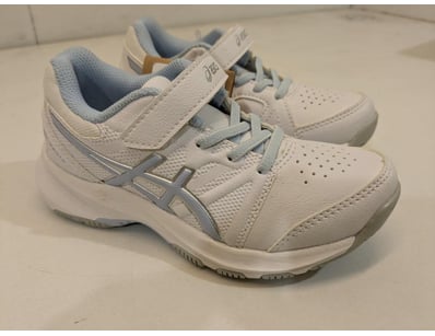 Major Brand Apparel & Footwear Liquidation Even... - Lot 231