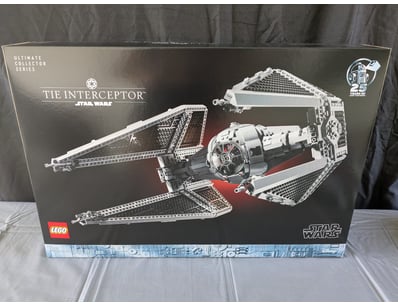 **UNRESERVED** LIFETIME COLLECTION OF LEGO PART... - Lot 264