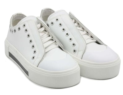 Designer Vault (A984) - Lot 7833