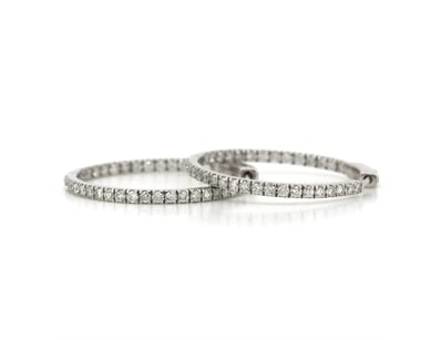Diamonds Are A Woman's Best Friend (A978) - Lot 2204