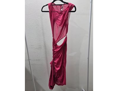 $1.2 Million Designer Fashion Retailer Liquidat... - Lot 246