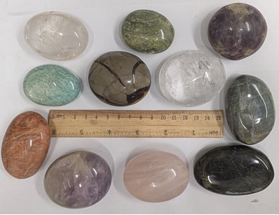 The Curio Collection (A991) - Lot 512