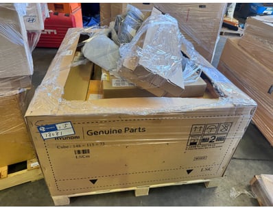 BRAND NEW Pallet of Car Parts Including 
Part No....