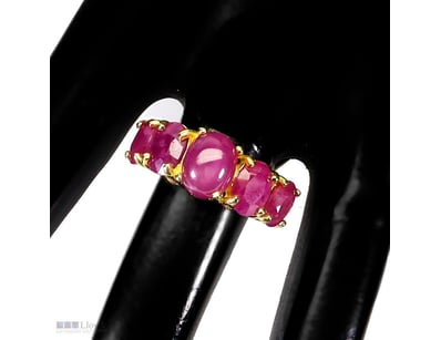 NATURAL BLOOD RED RUBY RING     

Natural Blood Re...
