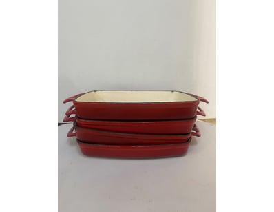Lot of red ceramic baking trays. x4. 36cm x 22cm x...