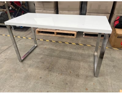 Entire Vintage Clothing Store Liquidation (ON11... - Lot 480