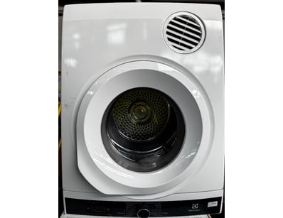 Dryer, Electrolux dryer, 7kg capacity, Model: EDV7...