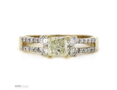 14K YELLOW GOLD AND DIAMOND, SPLIT BAND RING.     ...