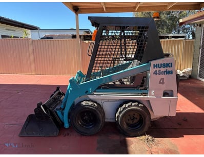 2011 Toyota Huski 4 Skid Steer 

Year: 2011 (As ...