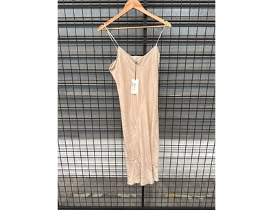 Boutique Clothing Liquidation (ON11818) - Lot 115