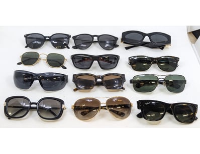 UNRESERVED Airport - Lost Property (A980) - Lot 299