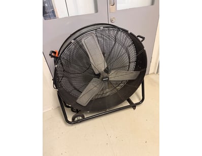 Dream Racing Team Workshop Closure (VICA1000) - Lot 69