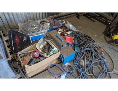 MOSTLY UNRESERVED Precast Site Closure (ON4378) - Lot 109