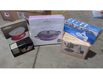 Kitchen Lot Comprising Of Crofton Housewares and I...