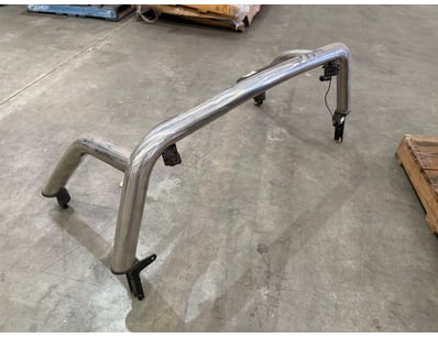 Sporting Gear, Home & Decor (WAA980) - Lot 129