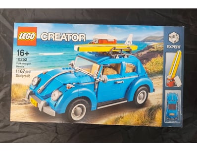 **UNRESERVED** COOKIE'S LIFETIME COLLECTION OF L... - Lot 68