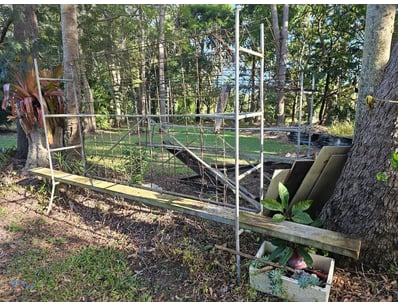Repurposed Scaffolding Frame

Onsite

Location: ...