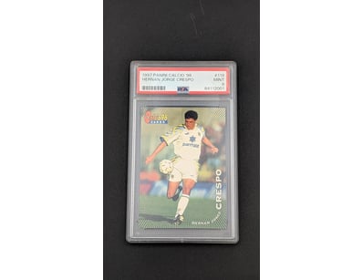 RARE & COLLECTABLE GRADED TRADING CARDS (A976) - Lot 4039