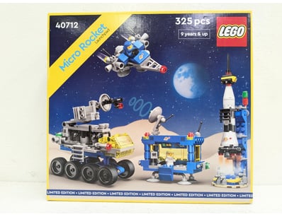 LEGO 40712 Micro Rocket Limited Edition Space Set....