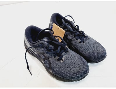 Major Brand Apparel & Footwear Liquidation Even... - Lot 298