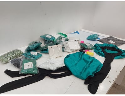 Unclaimed Freight (NSWA1001) - Lot 1258