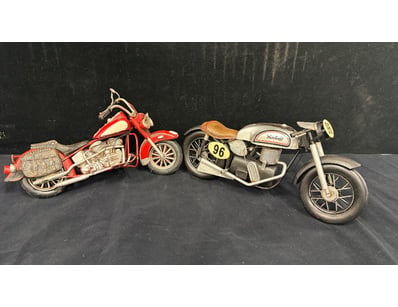 Model Car Mania (A1006) - Lot 534