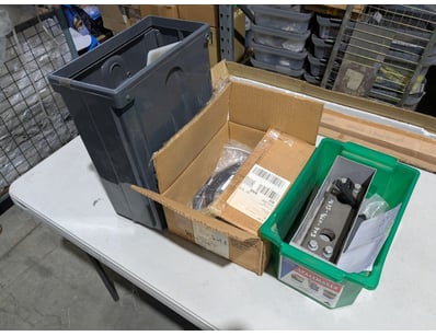 UNRESERVED Trimble Equipment & Accessories Wareh... - Lot 23