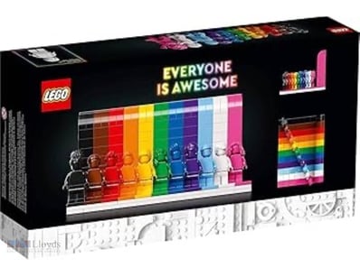 NEW IN BOX

Everyone Is Awesome Set #40516