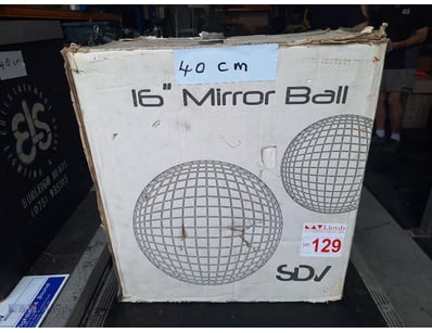 40cm SDV Mirror Ball,In Good Condition

Collecti...
