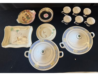 Antiques, Vintage & Interior Treasures (A1006) - Lot 100311