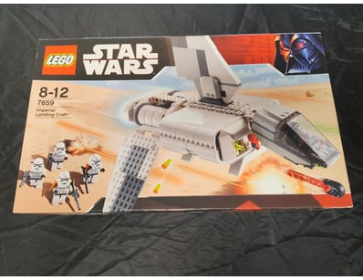 **UNRESERVED** COOKIE'S LIFETIME COLLECTION OF ... - Lot 906