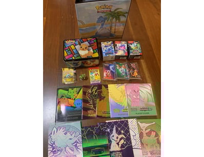 The Curio Collection (A981) - Lot 1047