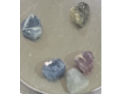 5.77 CARAT SAPPHIRE ROUGH        

Condition: Good...
