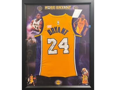 Prestigious Memorabilia (A980) - Lot 1102