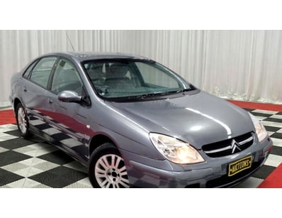 <b>2003 Citroen C5 X7 Exclusive Sedan - Grey - 133...
