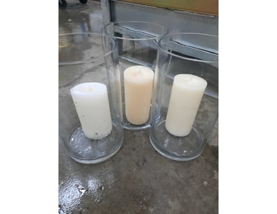 Battery operated candles in glass.

BID PER EACH...