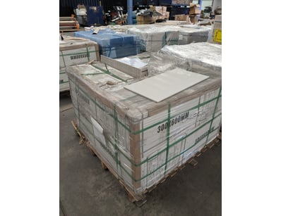 UNRESERVED Porcelain & Ceramic Tiles Business Cl... - Lot 50