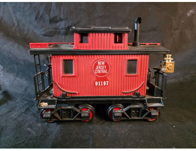 NEW JERSEY CENTRAL RAILROAD CABOOSE #91197 - DETAI...