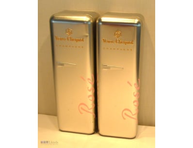 VUEVE CLICQUOT CHAMPAGNE FRIDGE

 Qty 2 Note: No B...