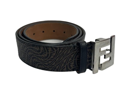 Designer Vault (A1004) - Lot 28