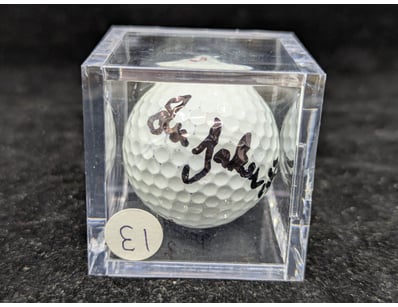 IAN BAKER FINCH SIGNED GOLF BALL

Condition: Goo...