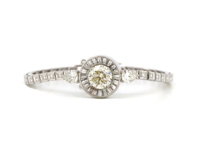 The Grand Vault (A975) - Lot 142