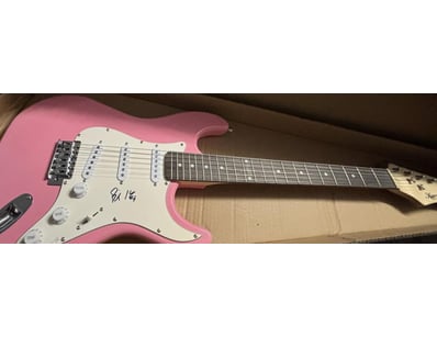 Mancave & Memorabilia (A1003) - Lot 638