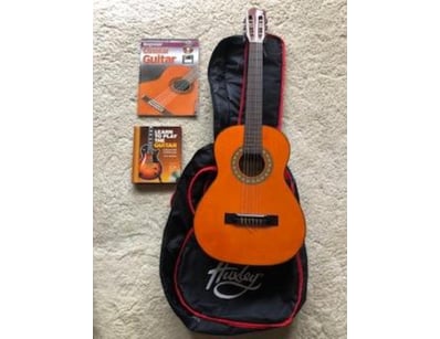 Gadgets, Music & Pastimes (A988) - Lot 2003