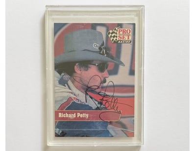 Mancave & Memorabilia (A995) - Lot 648